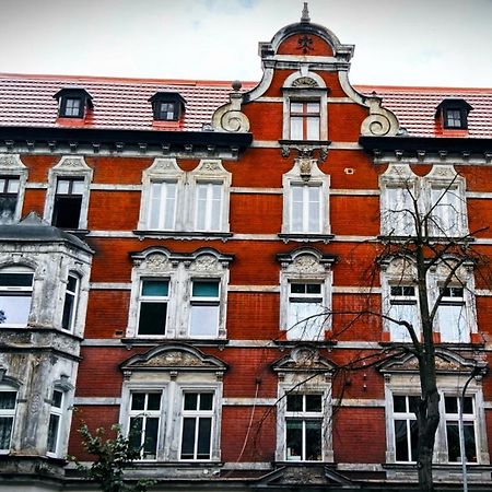 Art Mieszkanie Blisko Dworca Pkp Walbrzych Miasto Esterno foto