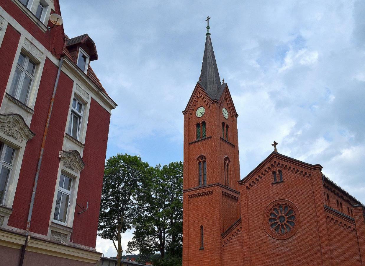 Art Mieszkanie Blisko Dworca Pkp Walbrzych Miasto Esterno foto